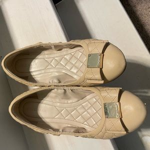 NWOT Cole Haan tan flats